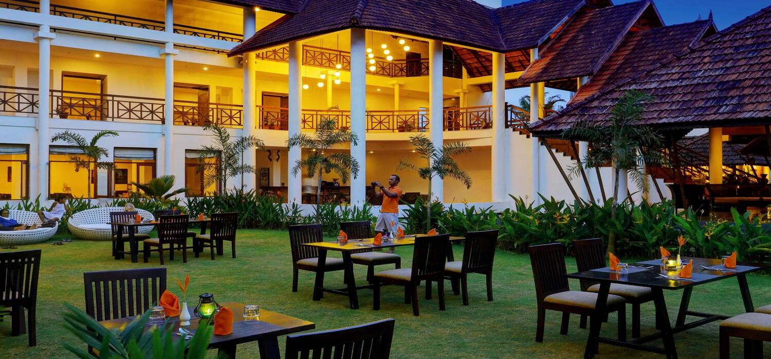 Lake Vembanad Restaurant at Rhythm ResiTel real estate investment property in India in Kumarakom, Kerala